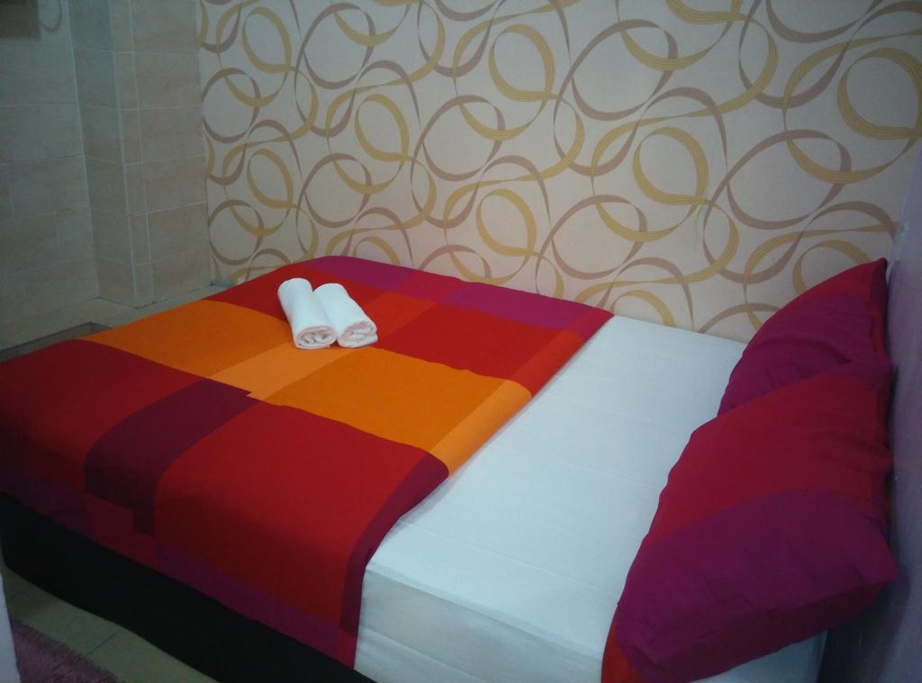 Hotel Pudu 88 @ China Town Куала Лумпур Екстериор снимка