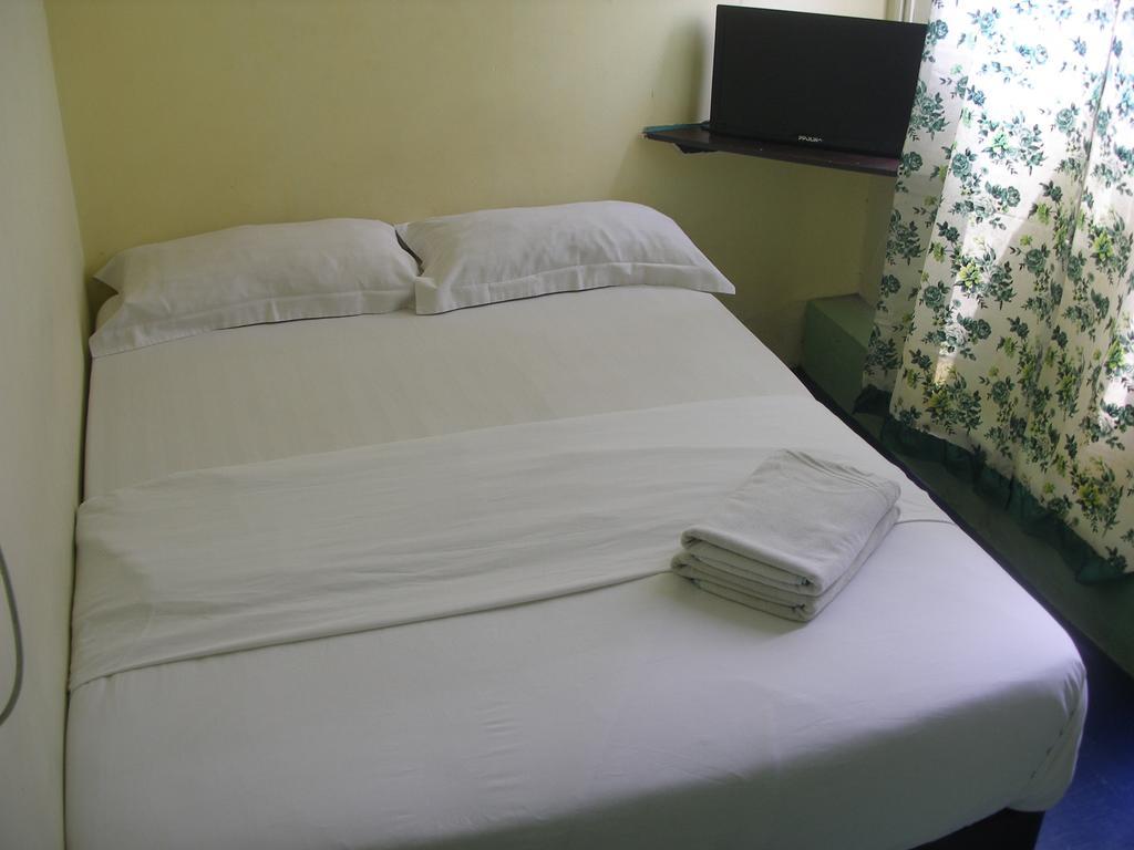 Hotel Pudu 88 @ China Town Куала Лумпур Екстериор снимка
